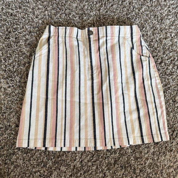 Hollister Dresses & Skirts - Hollister Ultra High-Rise Mini Skirt – Size S